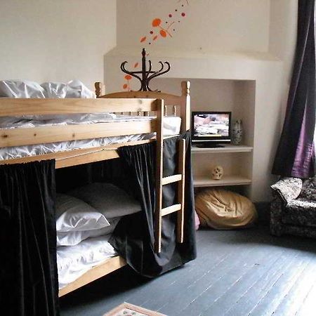 Art Roch Hostel 爱丁堡 外观 照片