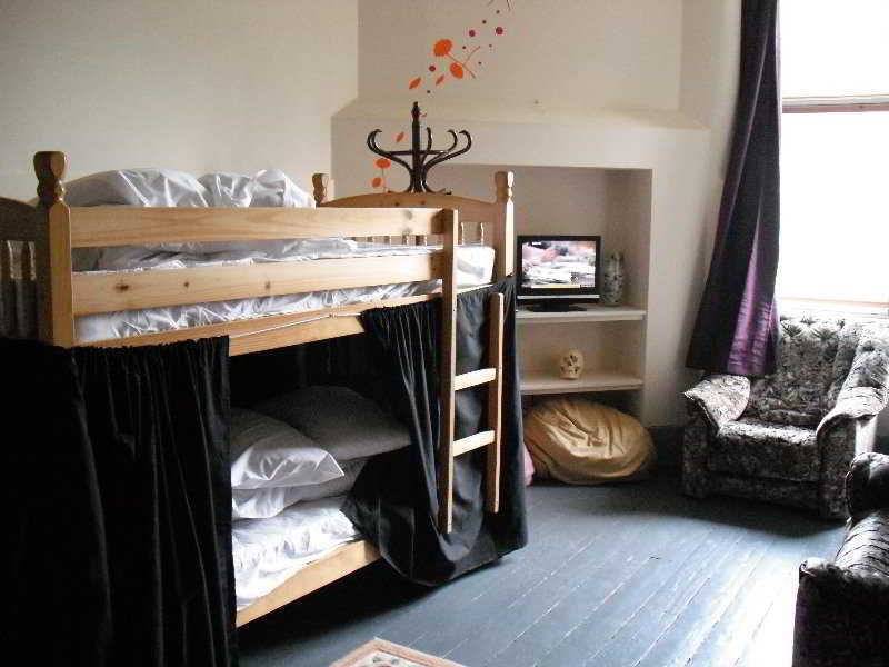 Art Roch Hostel 爱丁堡 外观 照片